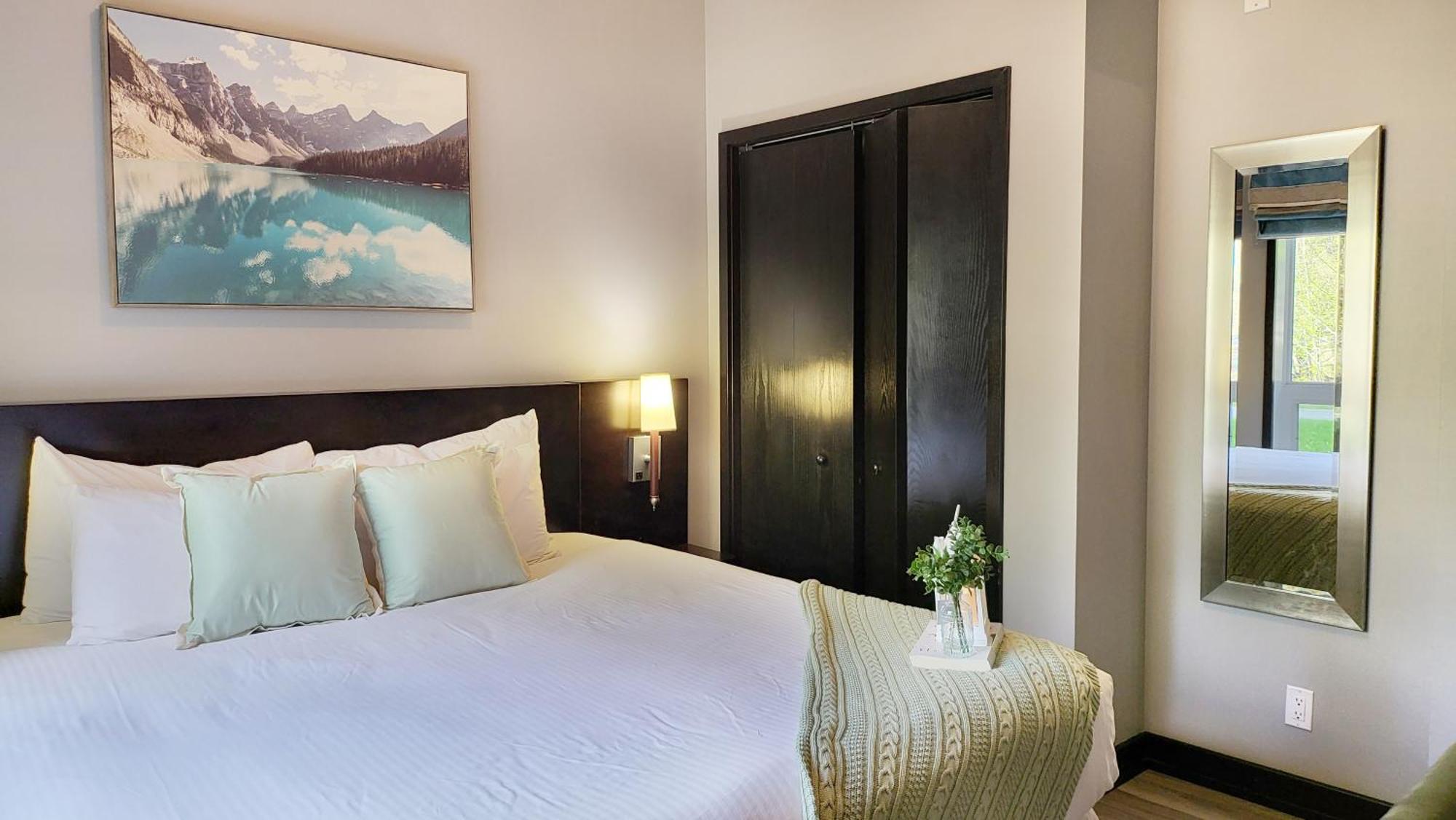Nature'S Nook By Instant Suites Pool & Hottub แคนมอร์ ภายนอก รูปภาพ